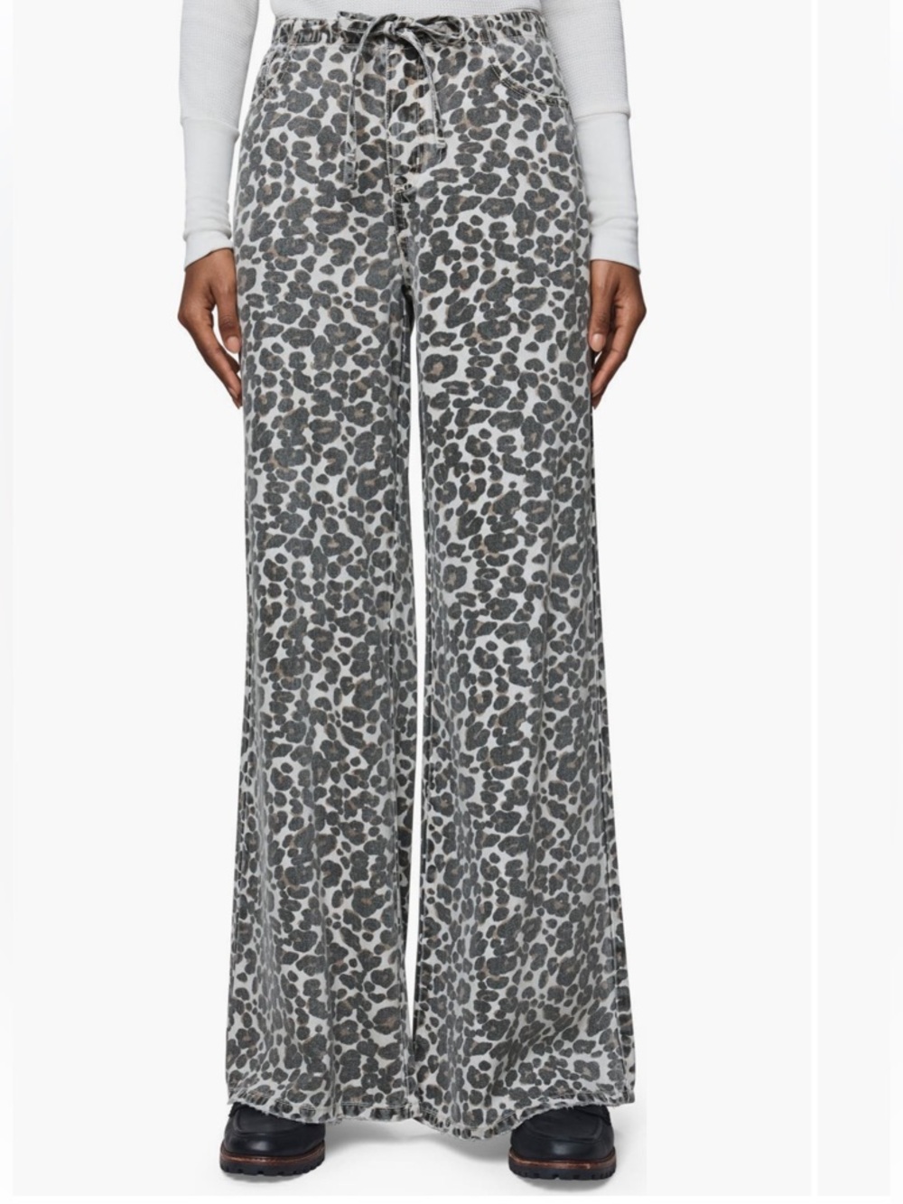 Splendid Gray Leopard Denim Lounge Pants SMALL